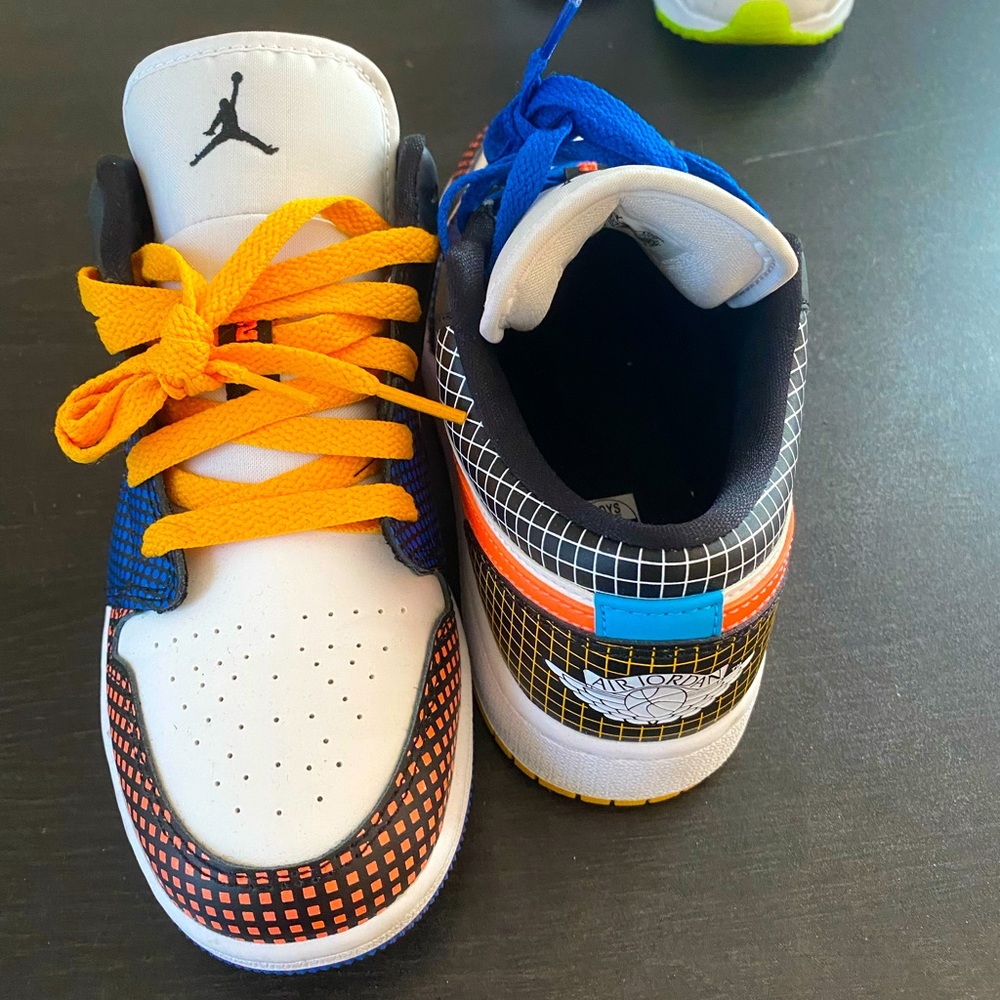 JORDAN 1 LOW MMD multicolor grid